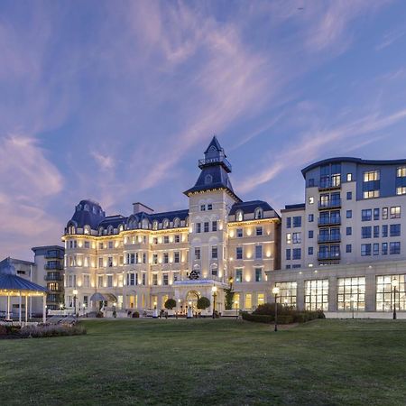 Royal Marine Hotel Дъблин Екстериор снимка
