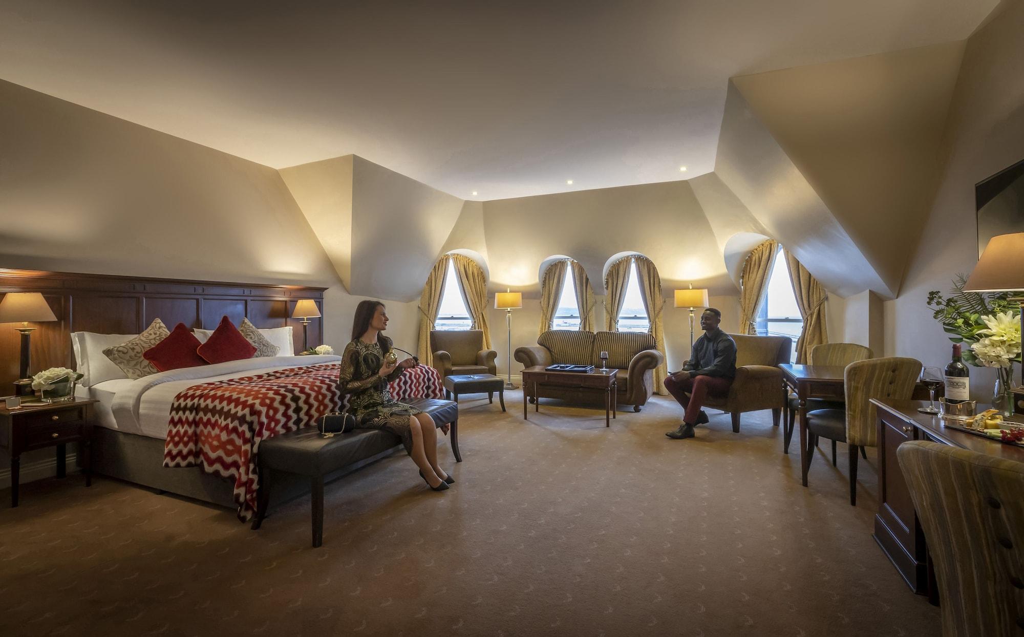 Royal Marine Hotel Дъблин Екстериор снимка