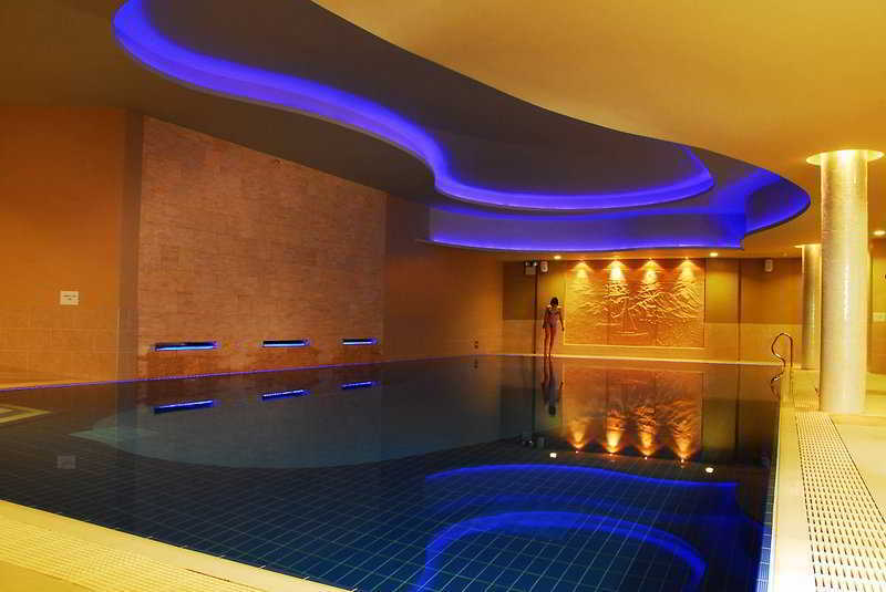 Royal Marine Hotel Дъблин Екстериор снимка